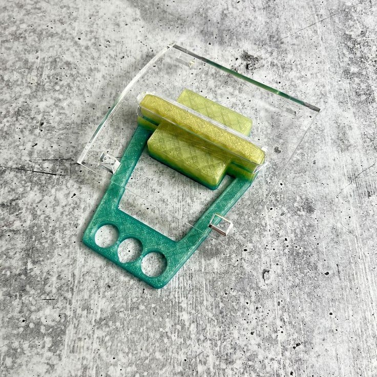 sticky note dispenser