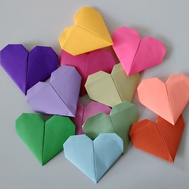 sticky note heart