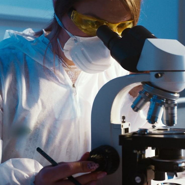 how to focus a microscope