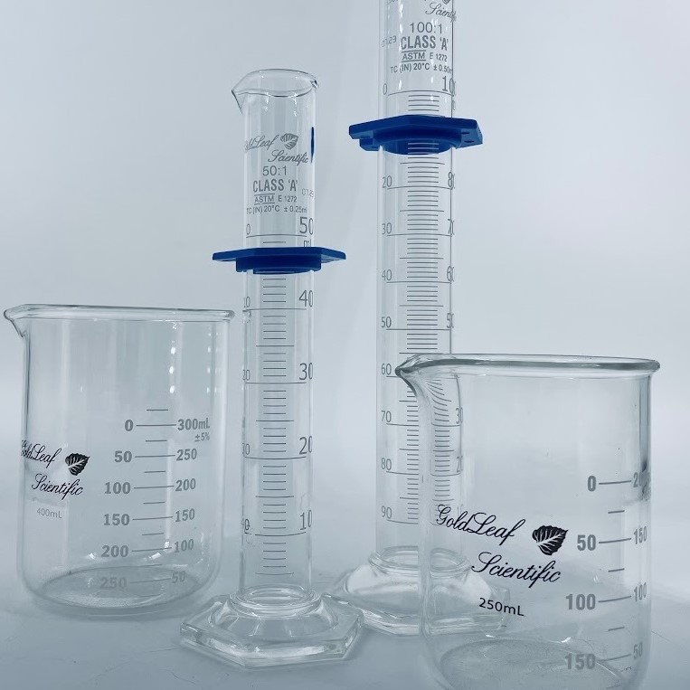beaker vs graduated cylinder