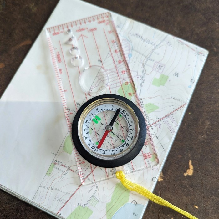 what do all good orienteering compasses have