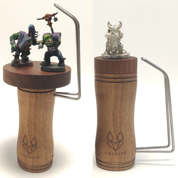 miniature holder for painting