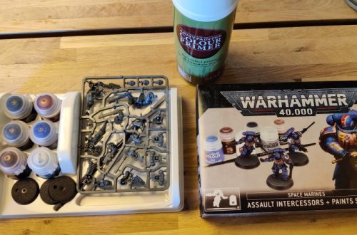 miniature painting kit