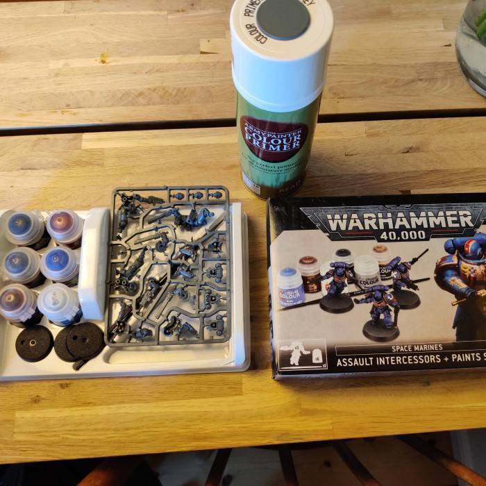 miniature painting kit