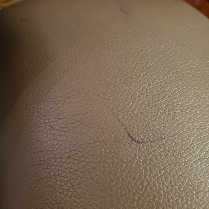 how to remove pen ink from leather