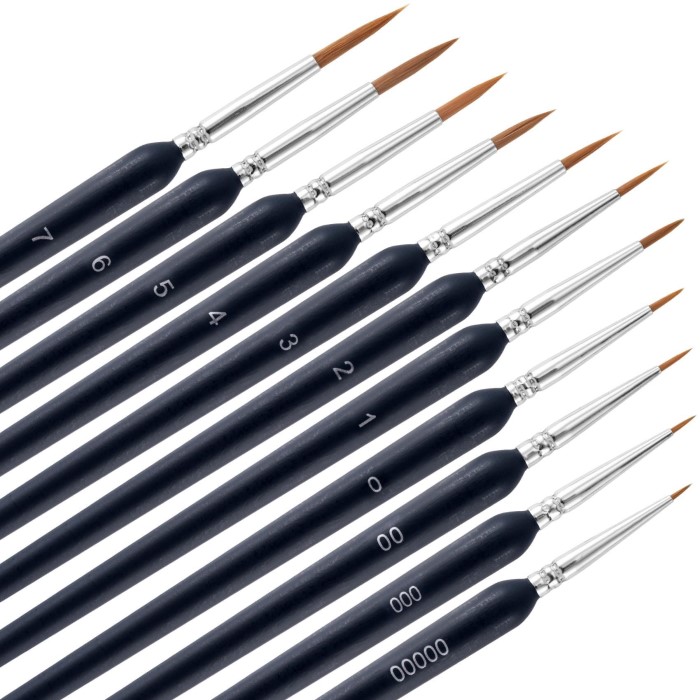 miniature painting brushes