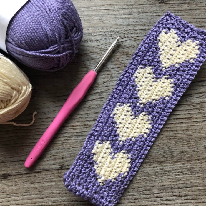crochet bookmark pattern