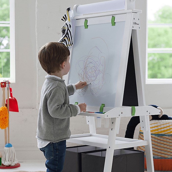 painting easel for kids