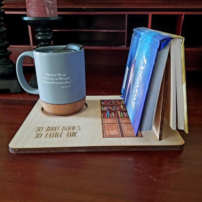 book nook reading valet