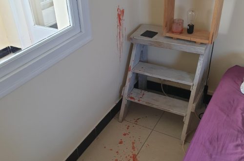 how to remove candle wax from wall