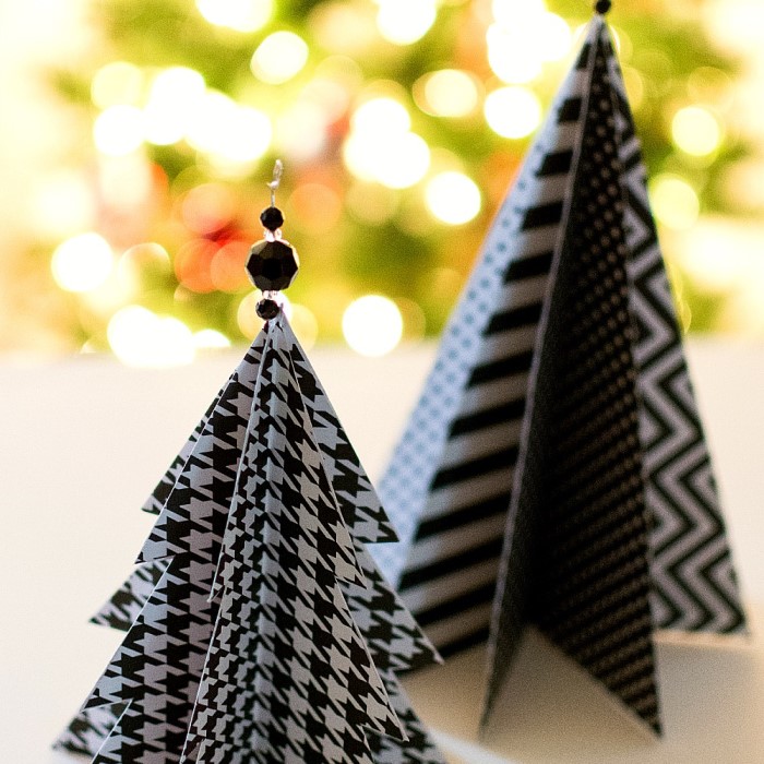 paper christmas tree craft