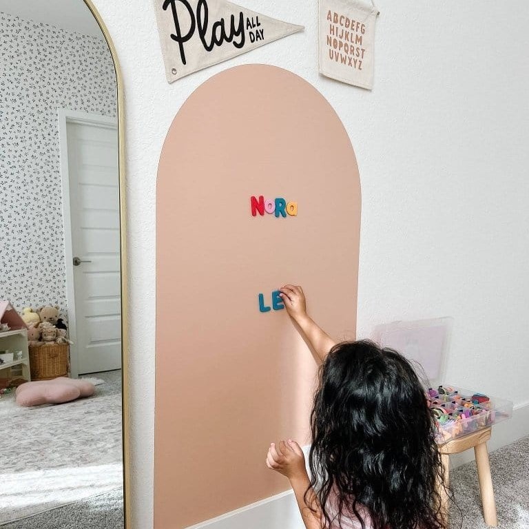 magnetic chalk board