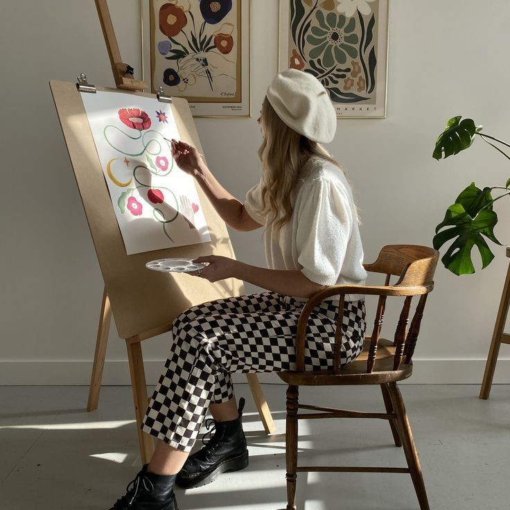 easel for painting canvas