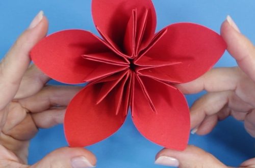 sticky note origami flower