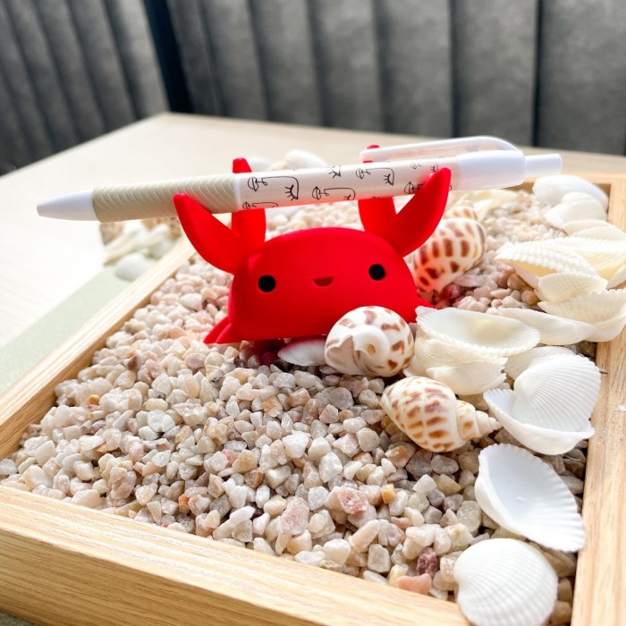 crab pen holder