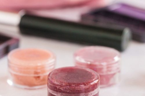 how to make lip gloss at home