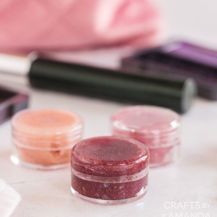 how to make lip gloss at home