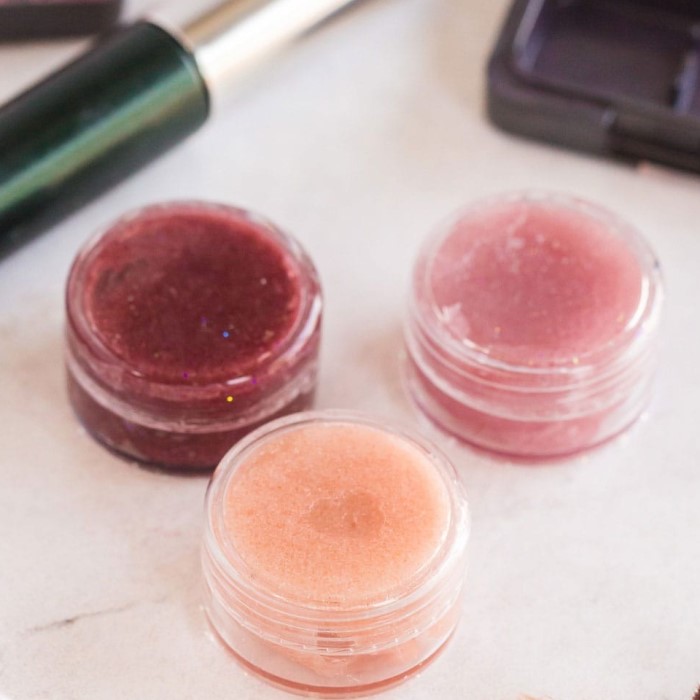 how to make lip gloss at home