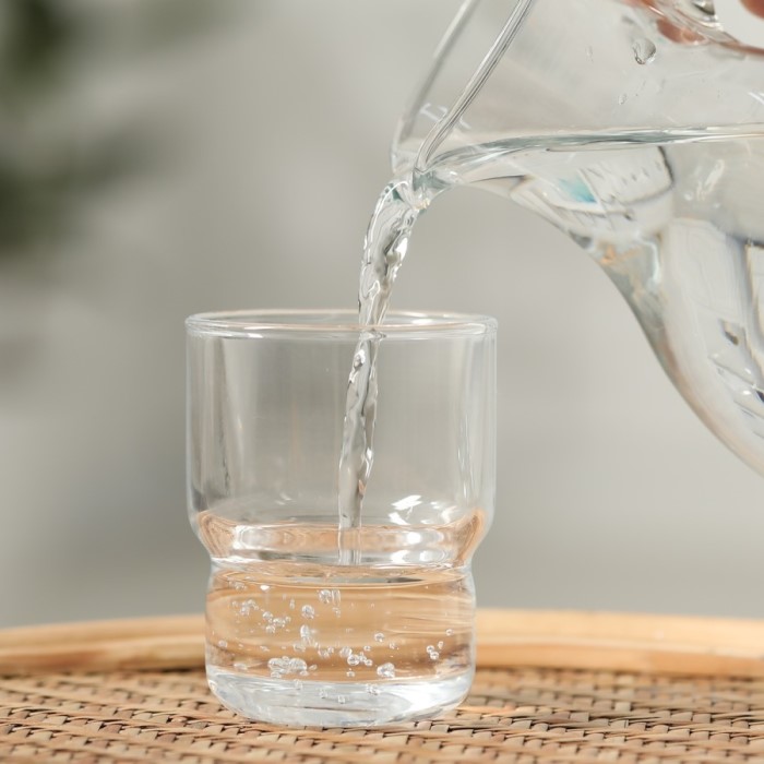 how do you make distilled water